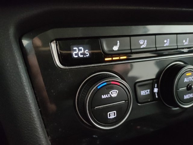 VOLKSWAGEN Tiguan Allspace usata, con Fendinebbia