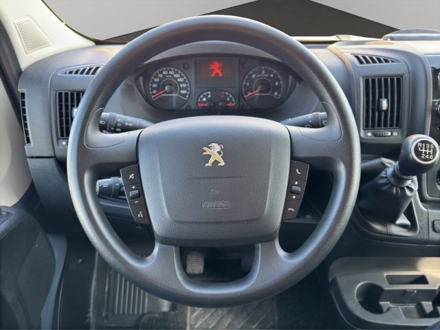PEUGEOT Boxer usata 9