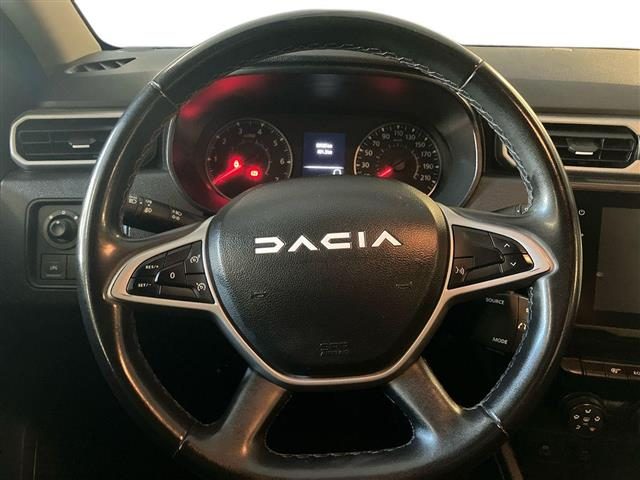 DACIA Duster usata 15