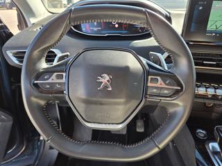 PEUGEOT 3008 usata, con Sedile posteriore sdoppiato