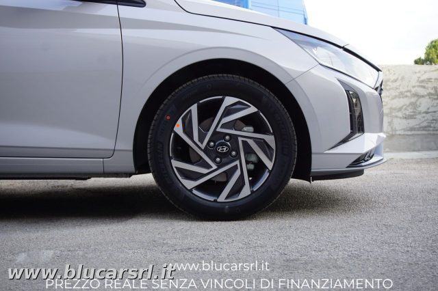 HYUNDAI i20 usata 25