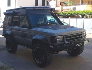 LAND ROVER Discovery usata, con Monitoraggio pressione pneumatici