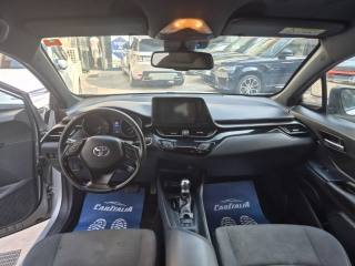 TOYOTA C-HR usata, con Cruise Control