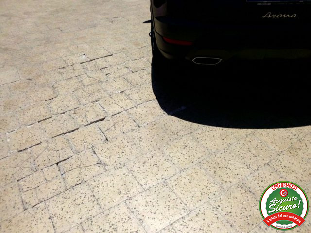 SEAT Arona usata, con Specchietti laterali elettrici