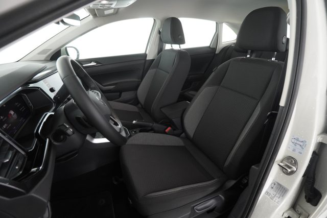 VOLKSWAGEN Taigo usata 2