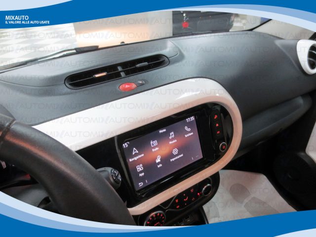 RENAULT Twingo usata, con Autoradio