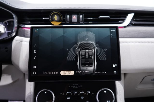 JAGUAR F-Pace usata, con Luci diurne LED