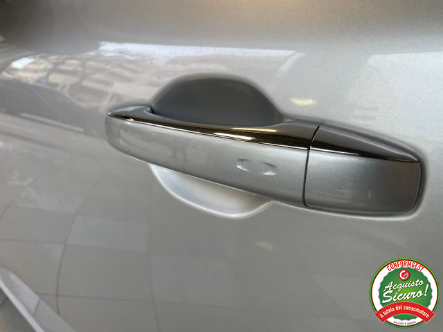 RENAULT Megane usata, con Volante in pelle