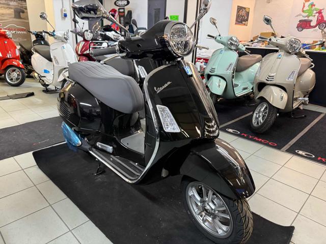 VESPA GTS 300 usata 2