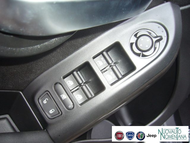 FIAT 500X usata, con USB