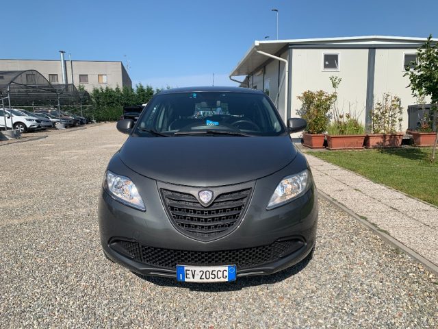 LANCIA Ypsilon usata, con Airbag