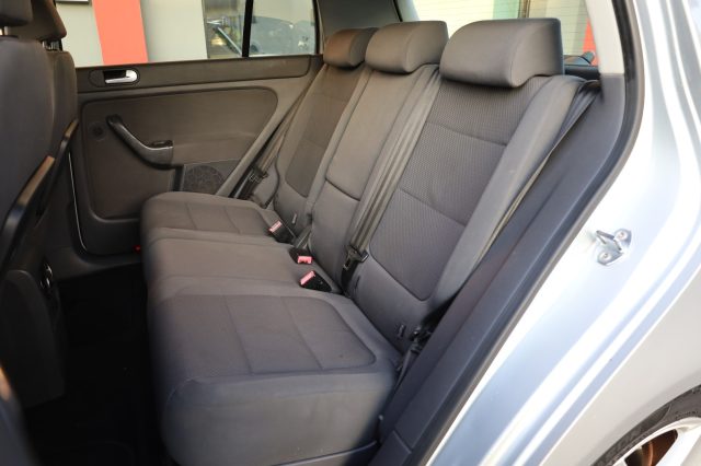 VOLKSWAGEN Golf Plus usata 50