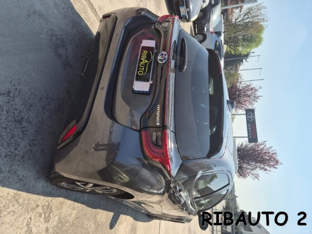 TOYOTA Yaris usata, con Volante multifunzione