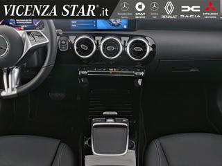 MERCEDES-BENZ A 180 usata, con Chiusura centralizzata