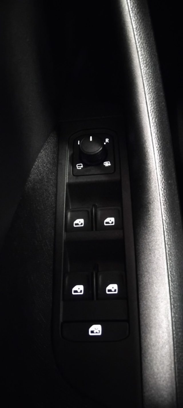 SKODA Kamiq usata, con Airbag testa