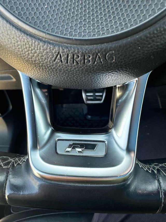 VOLKSWAGEN Tiguan usata, con USB