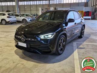 MERCEDES-BENZ GLA 200 d 150cv Auto Premium AMG *NIGHT PACK
