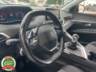 PEUGEOT 3008 usata, con Climatizzatore
