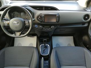 TOYOTA Yaris usata, con Volante in pelle