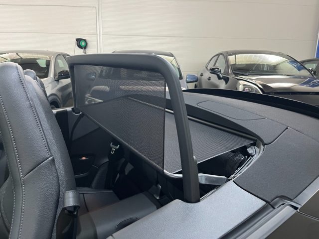 PORSCHE 992 usata, con Touch screen