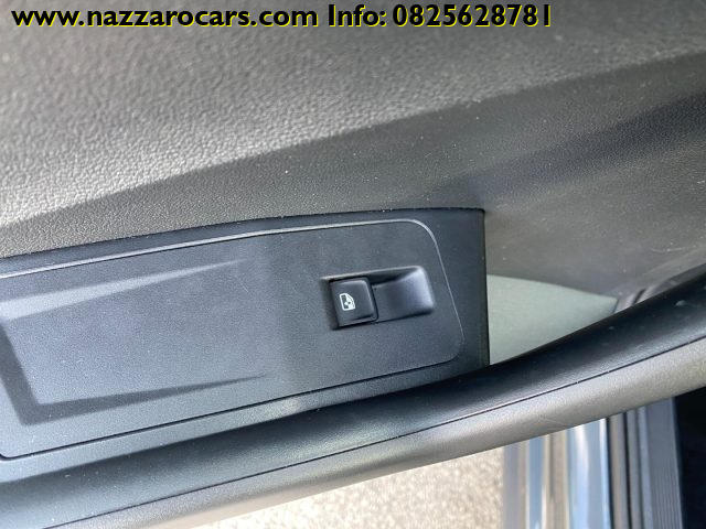 VOLKSWAGEN T-Roc usata, con Luci diurne LED