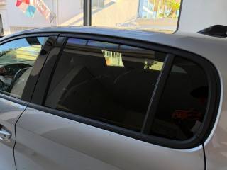 PEUGEOT 208 usata, con Bracciolo