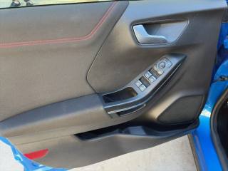 FORD Puma usata, con Fari LED