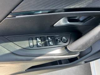 PEUGEOT 2008 usata, con Fendinebbia