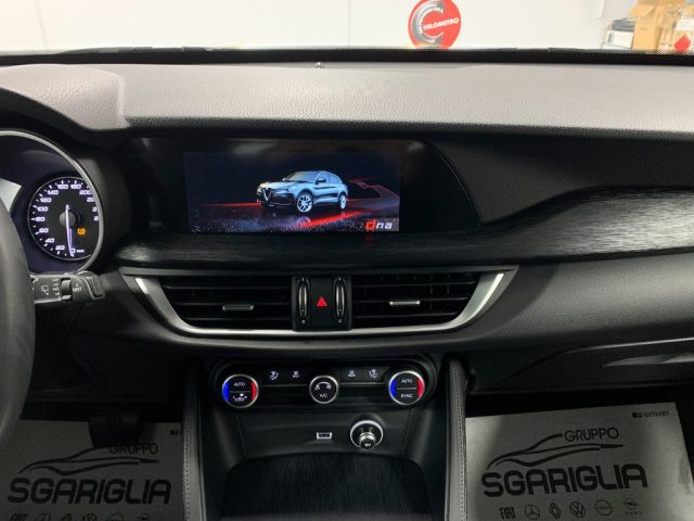 ALFA ROMEO Stelvio usata, con Leve al volante