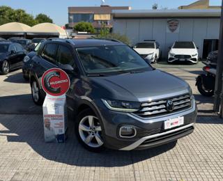 VOLKSWAGEN T-Cross usata, con Autoradio