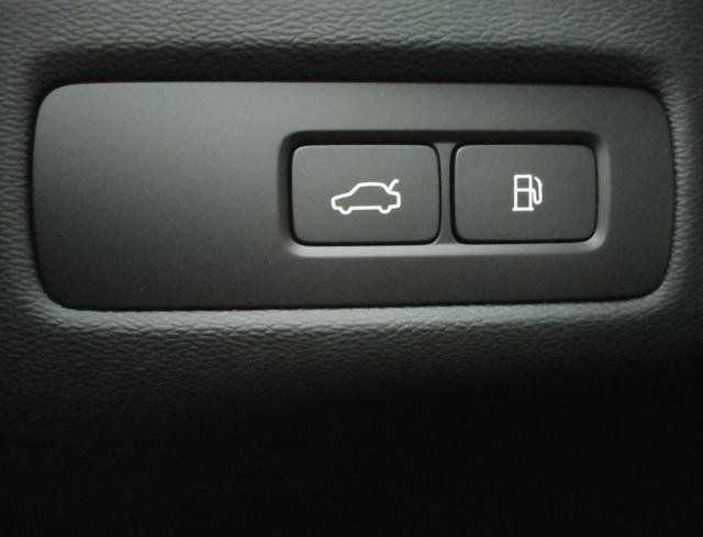 VOLVO XC60 usata, con Sistema di navigazione