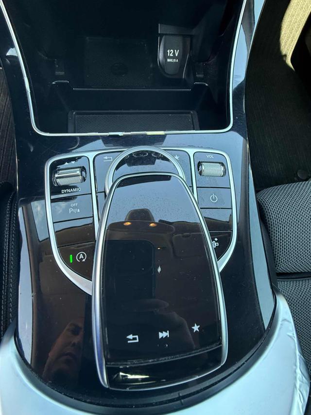 MERCEDES-BENZ C 220 usata, con Cerchi in lega