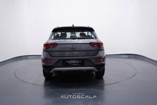 VOLKSWAGEN T-Roc usata, con Autoradio