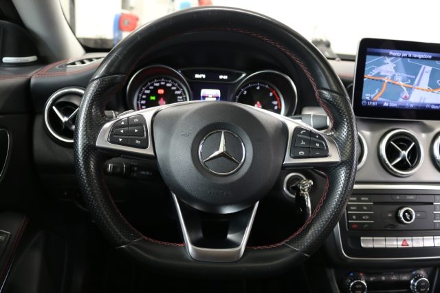 MERCEDES-BENZ CLA 200 usata, con Airbag testa