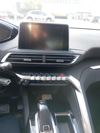 PEUGEOT 3008 usata, con Fendinebbia