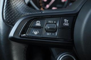 ALFA ROMEO Giulia usata, con Specchietti laterali elettrici