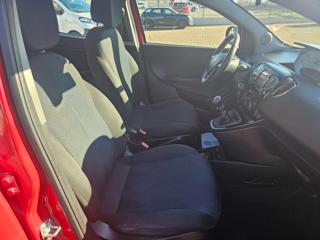 LANCIA Ypsilon usata, con ESP