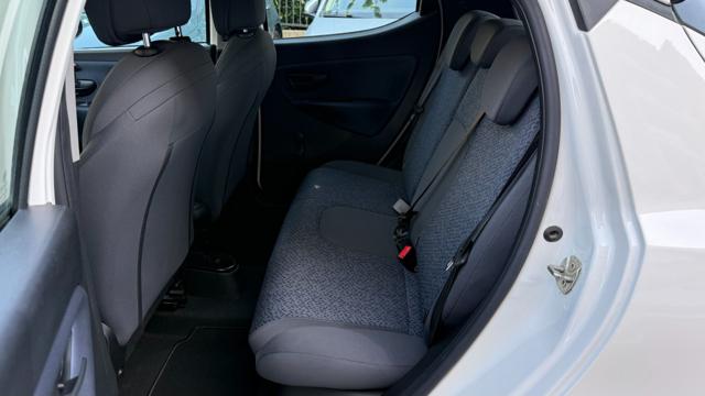 LANCIA Ypsilon usata, con Park Distance Control