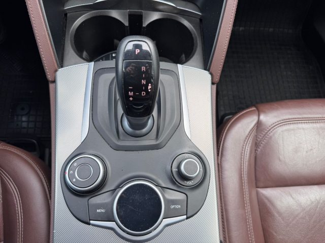 ALFA ROMEO Stelvio usata, con Controllo trazione