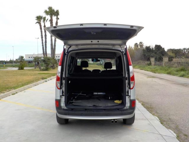 RENAULT Kangoo usata, con Controllo trazione