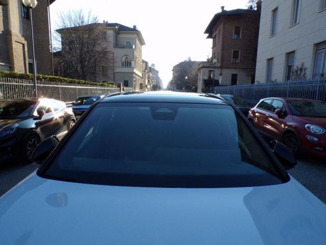 PEUGEOT 3008 usata, con Vivavoce