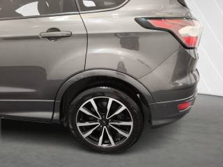 FORD Kuga usata, con Volante multifunzione