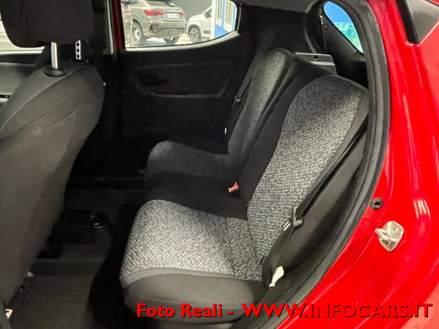 LANCIA Ypsilon usata, con Autoradio