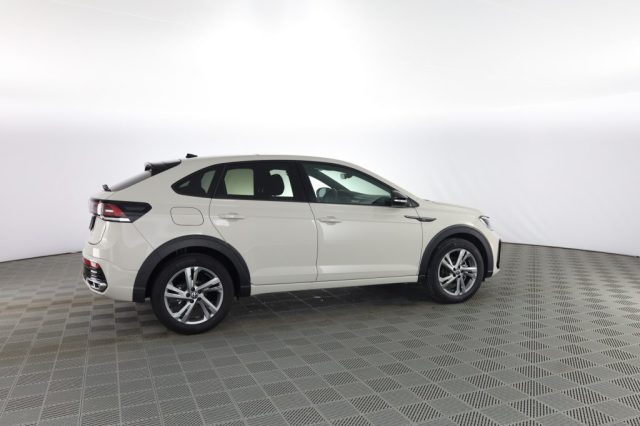 VOLKSWAGEN Taigo usata 2