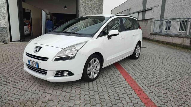 PEUGEOT 5008 usata, con ABS