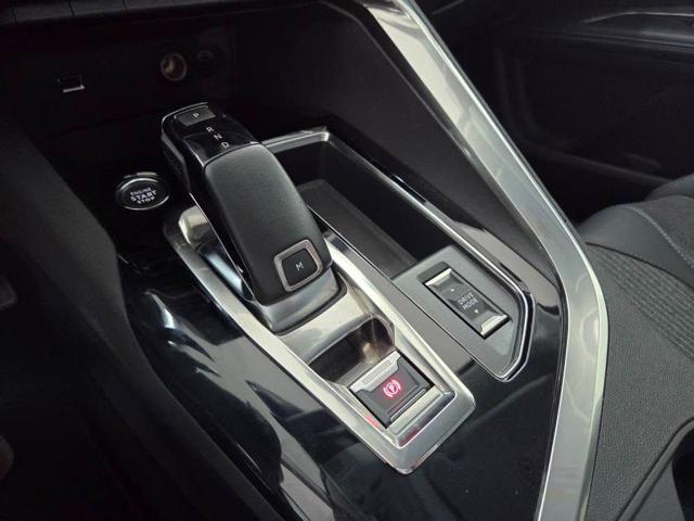 PEUGEOT 5008 usata, con Cruise Control