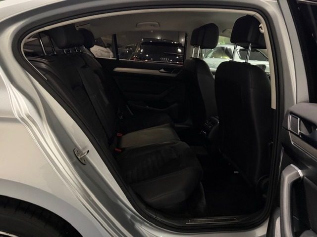 VOLKSWAGEN Passat usata, con Vetri oscurati