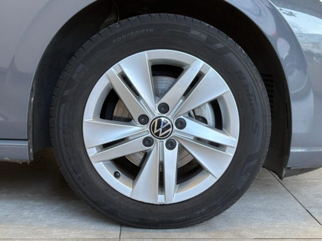 VOLKSWAGEN Golf usata, con Boardcomputer