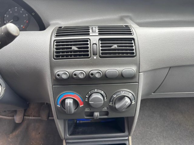 FIAT Punto usata 12