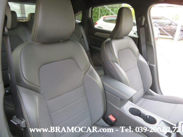 RENAULT Arkana usata, con Bracciolo